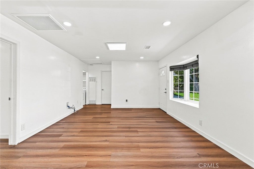 23311 Catskill Ave