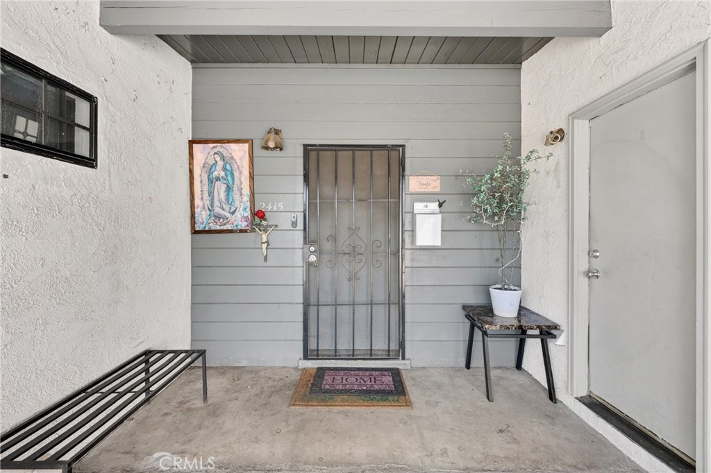 2415 Merrywood