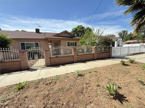 Photo of 122 E Park St, Ontario, CA 91761 (MLS # WS26079029)