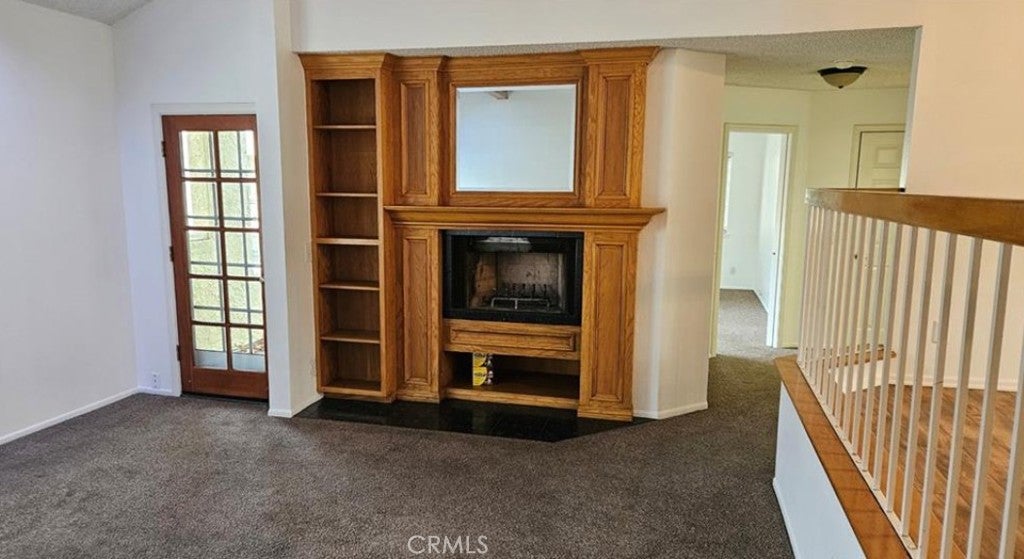 Properties 3 3234 Darby 228
