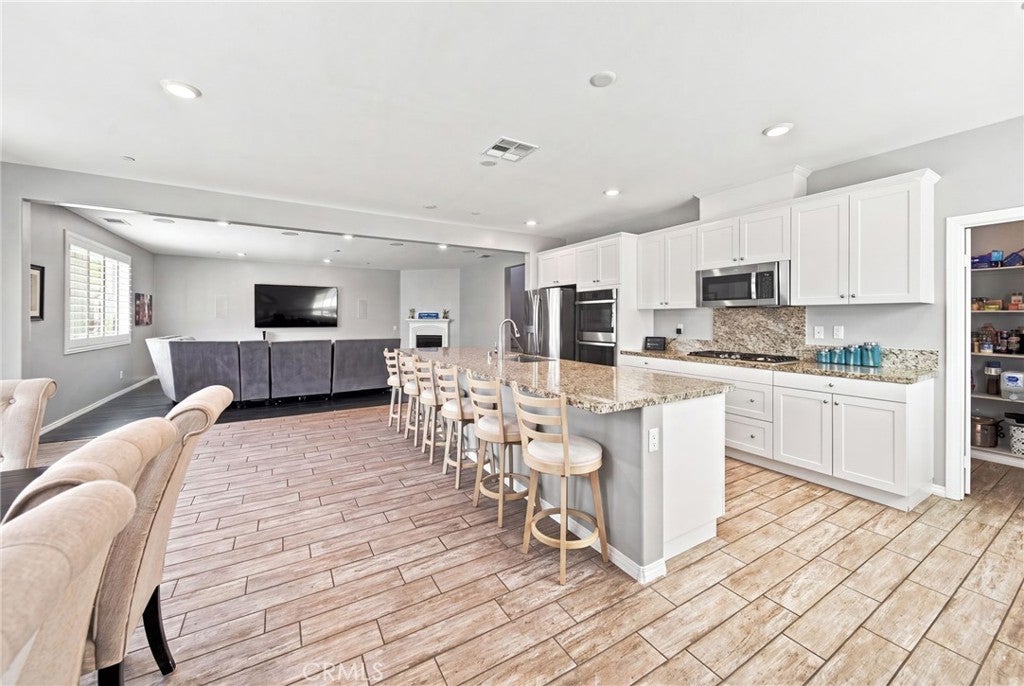 26165 Plumcot Drive