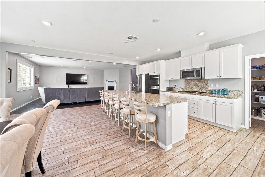 26165 Plumcot Drive