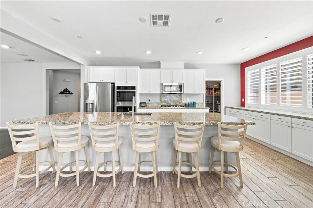 26165 Plumcot Drive