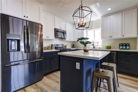 Photo of 7400 S Hobart Blvd, Los Angeles, CA 90047 (MLS # RS25216153)