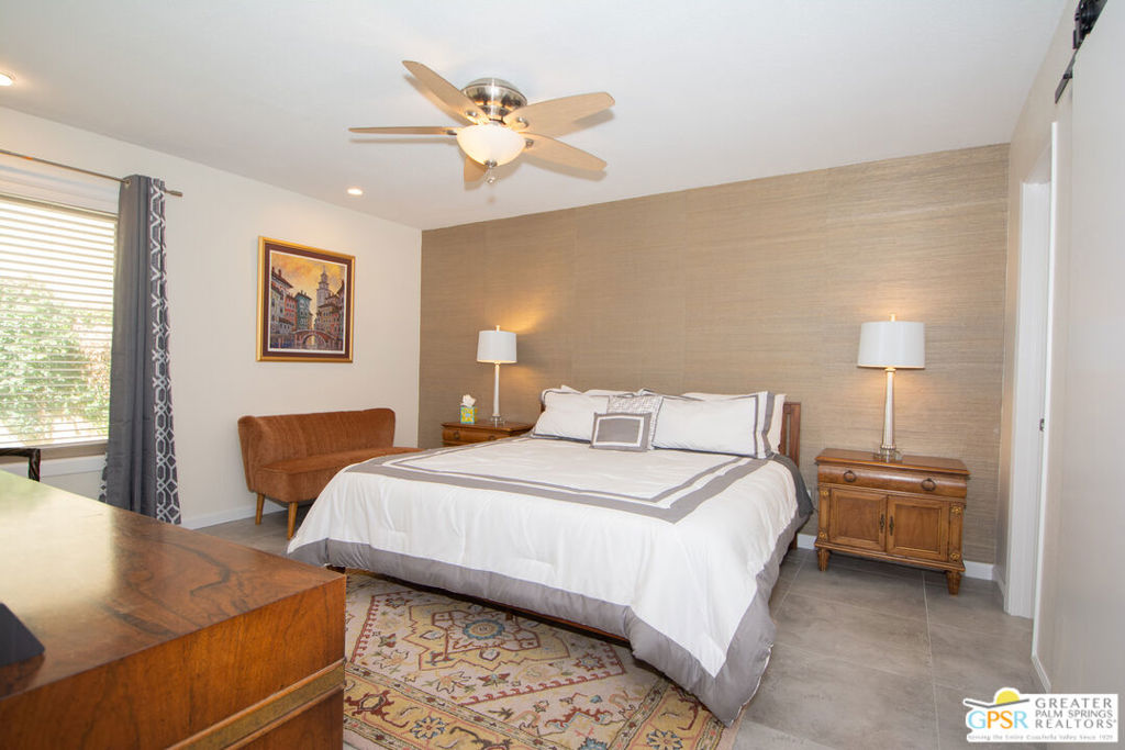 Desert Palm Villas - Residential