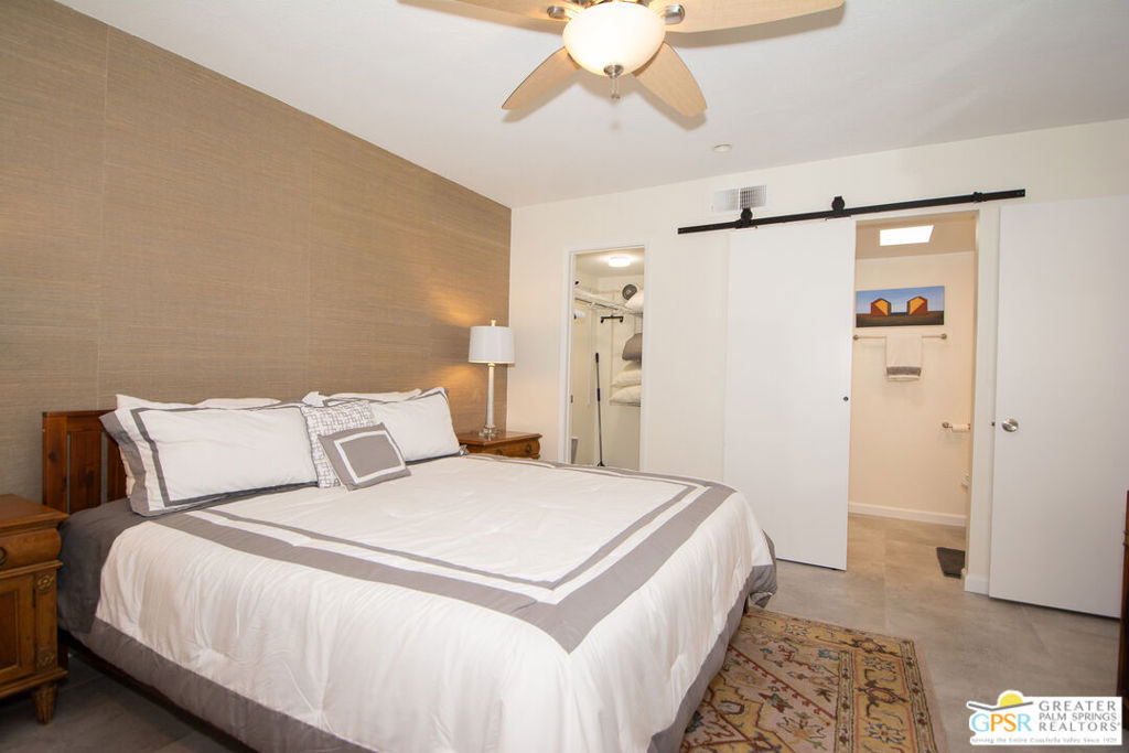 Desert Palm Villas - Residential