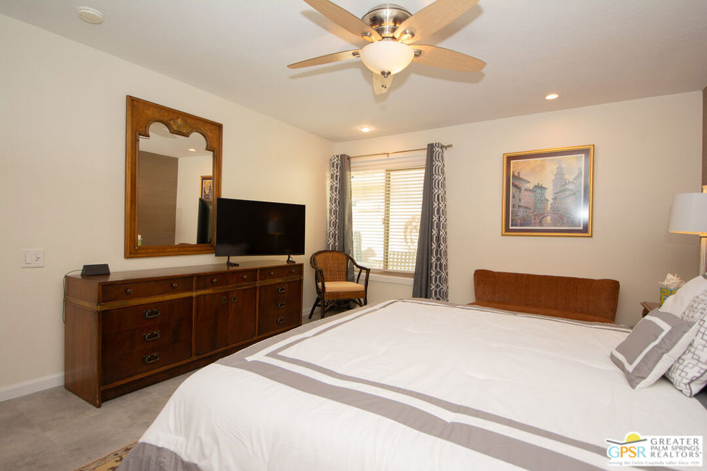 Desert Palm Villas - Residential