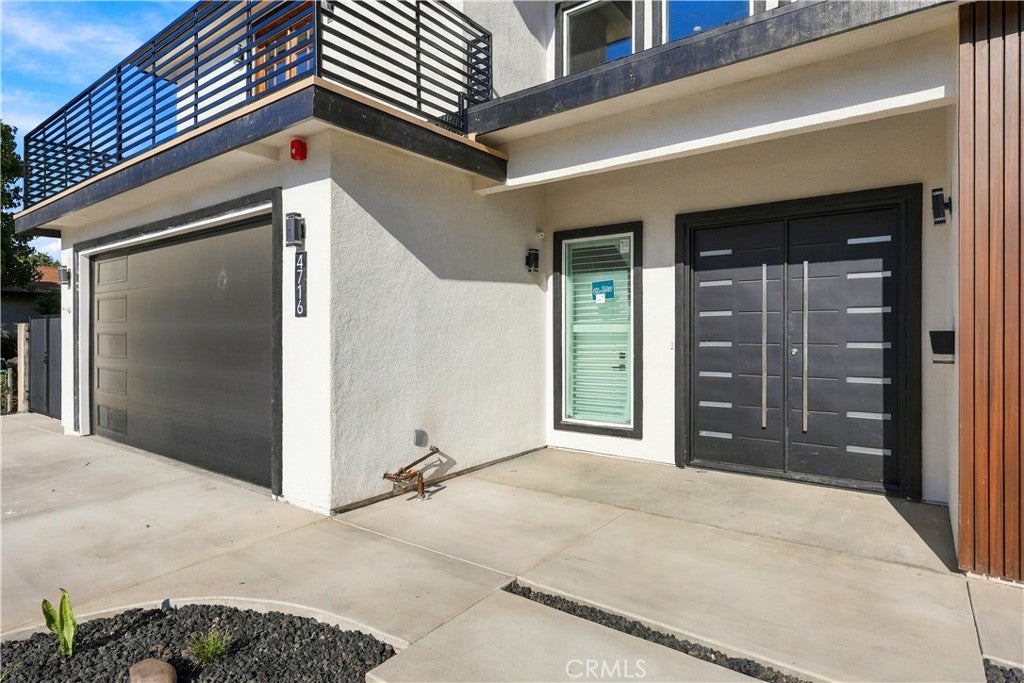 4716 Graywood