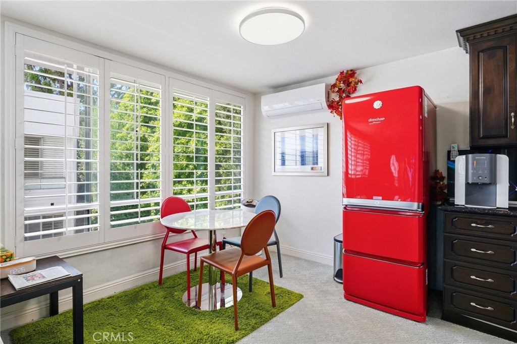 429 N Oakhurst Drive 301
