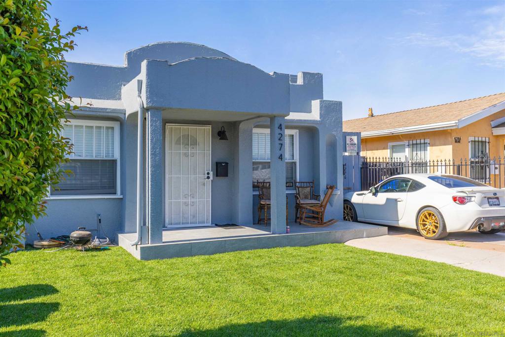 4274 76 Cherokee Ave.