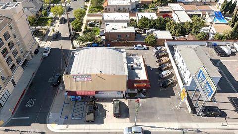 5559 Atlantic Maywood CA 90270