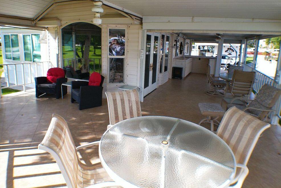 Rancho Casa Blanca - Manufactured In Park