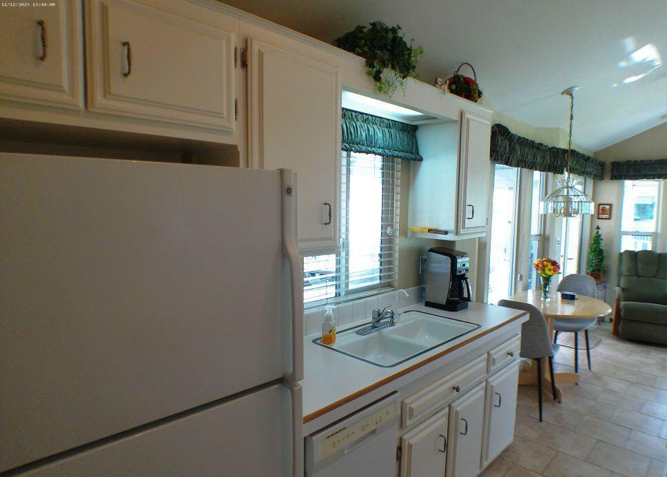 Rancho Casa Blanca - Manufactured In Park