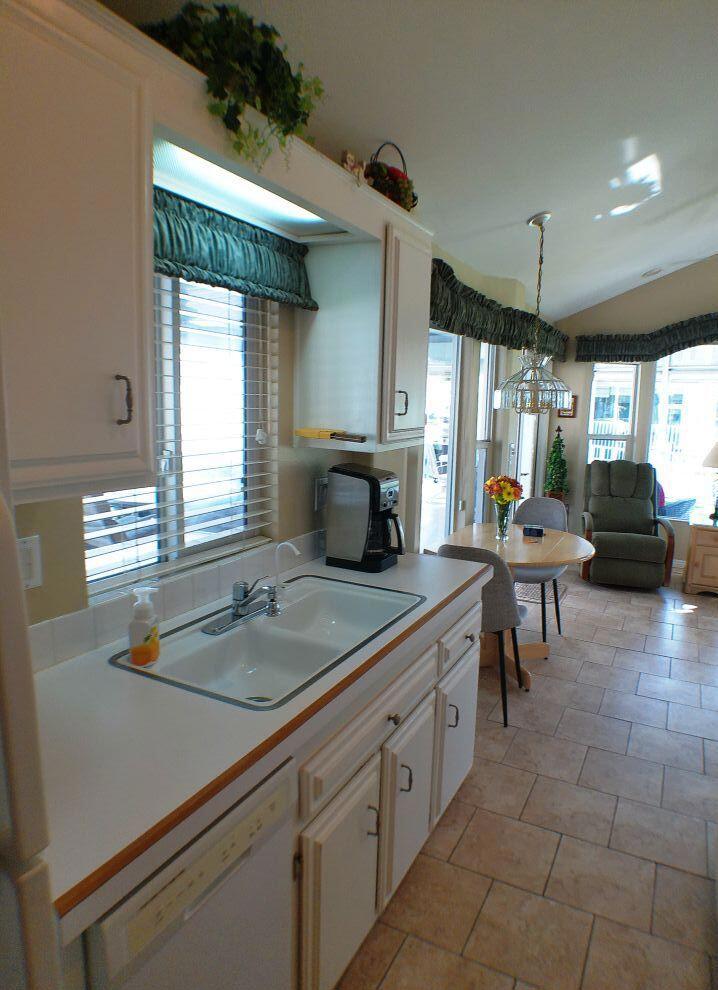 Rancho Casa Blanca - Manufactured In Park