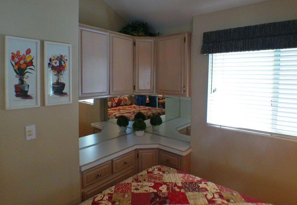 Rancho Casa Blanca - Manufactured In Park