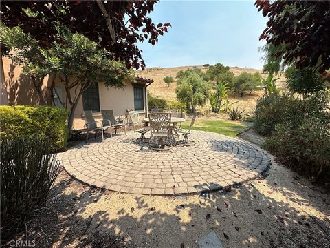 Tiny photo for 1075 Ella Street #3, San Luis Obispo, CA 93401 (MLS # SC25157990)