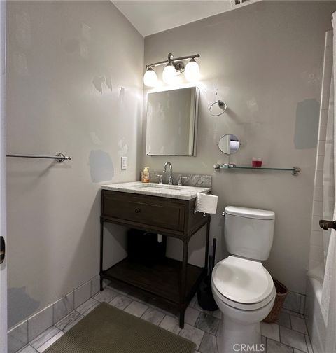 Tiny photo for 1075 Ella Street #3, San Luis Obispo, CA 93401 (MLS # SC25157990)
