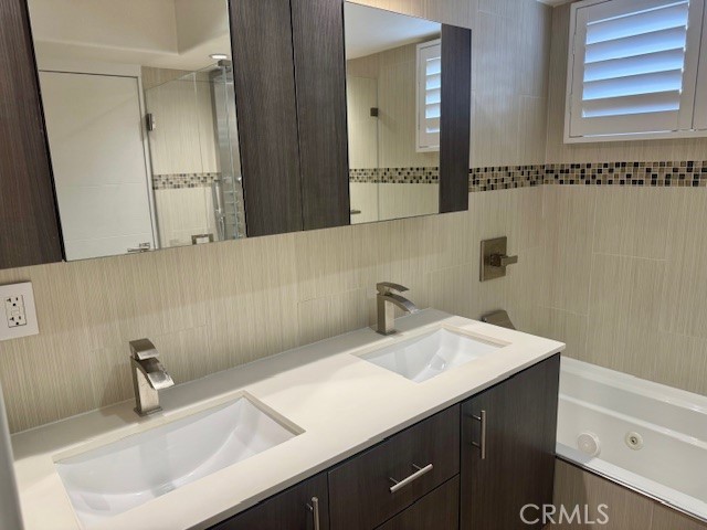 Pier Colony (PRCL) - Residential Lease