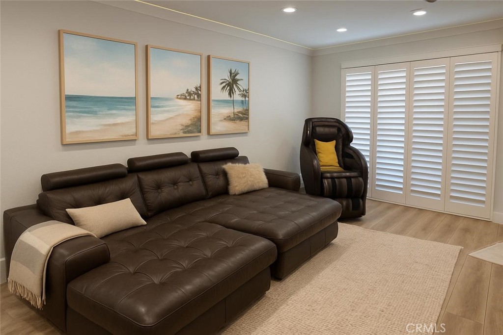 Pier Colony (PRCL) - Residential Lease