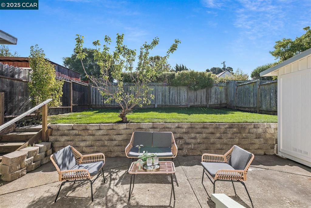 E RICHMOND HGTS - Residential