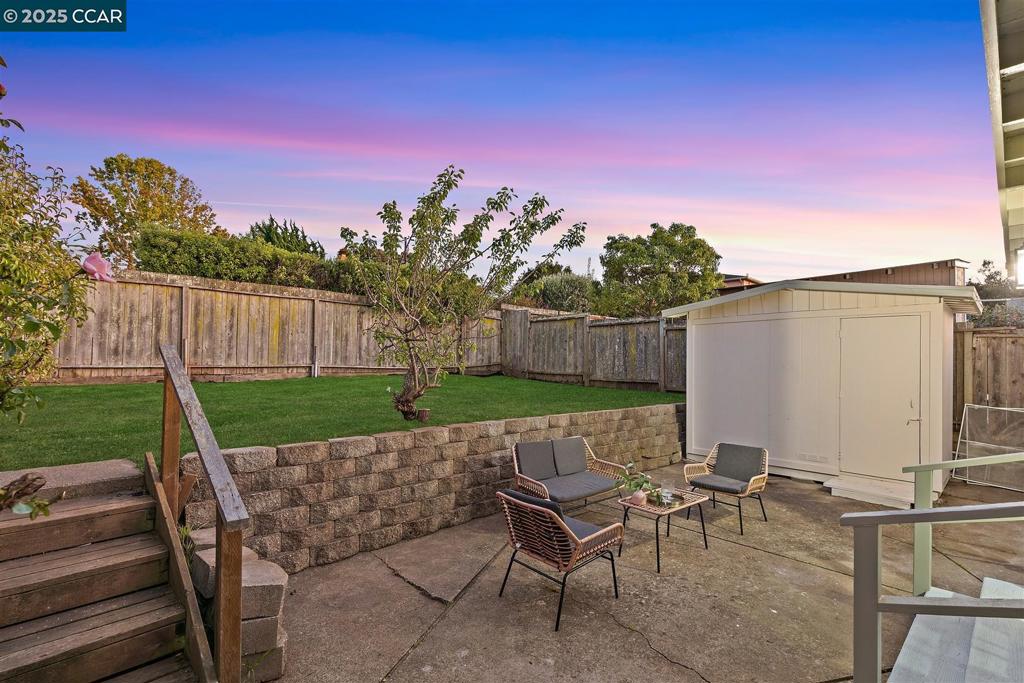E RICHMOND HGTS - Residential