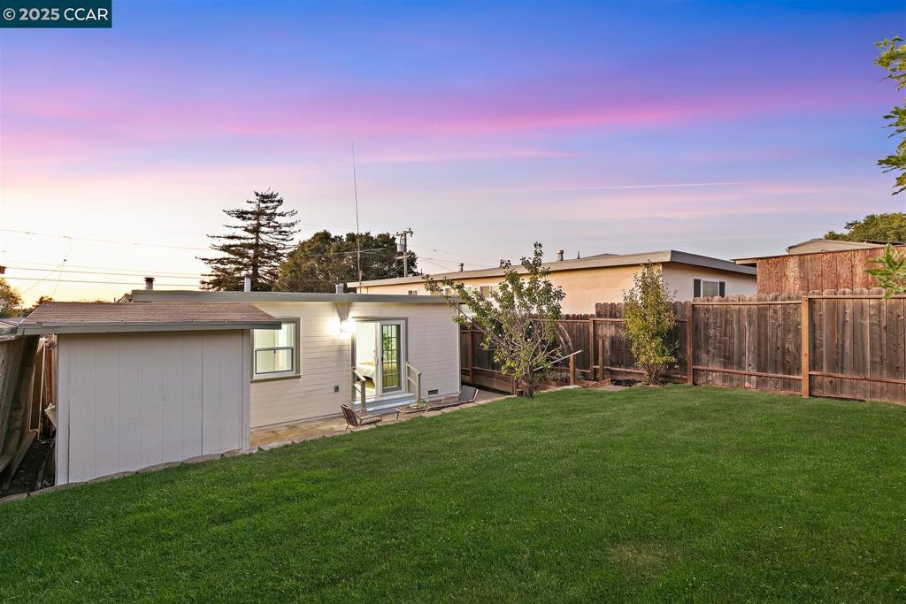 E RICHMOND HGTS - Residential