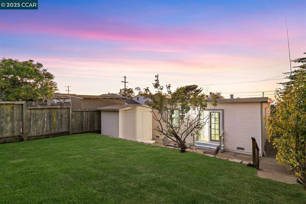 E RICHMOND HGTS - Residential