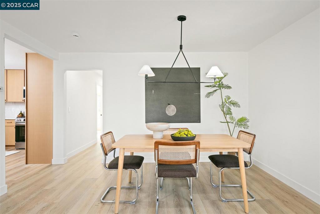E RICHMOND HGTS - Residential