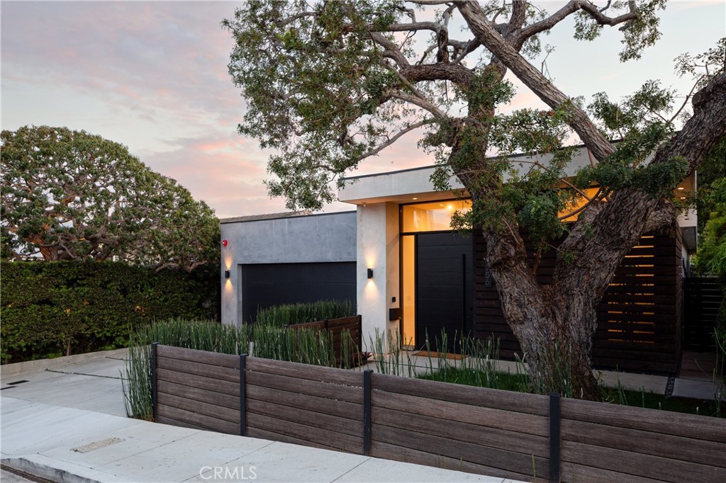 1756 Voorhees Avenue