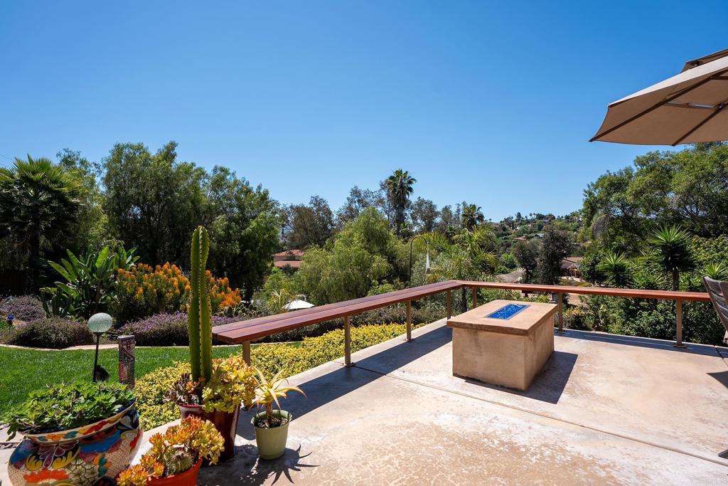 11021 VALLEY LIGHTS DR