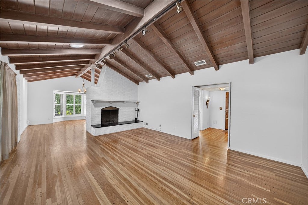 543 Ranch Lane