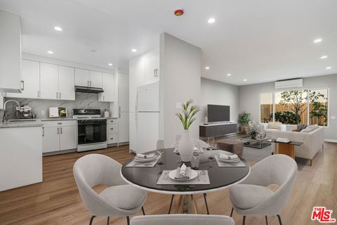 Photo of 4023 Lincoln Avenue #2, Culver City, CA 90232 (MLS # 25603443) Photo of 4023 Lincoln Avenue #2, Culver City, CA 90232 (MLS # 25603443)