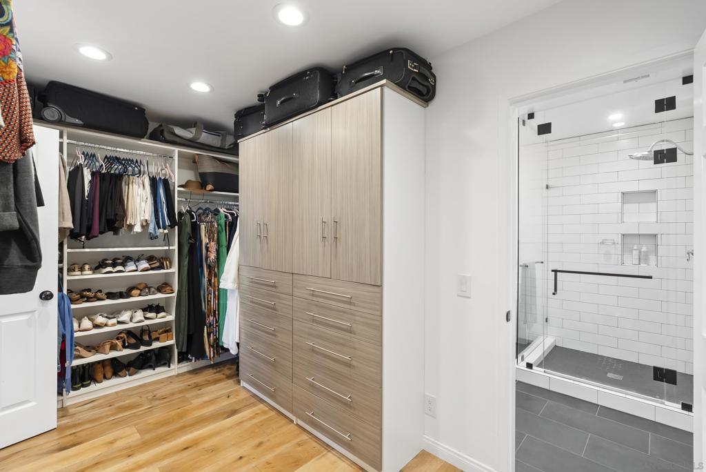 Ocean Beach - Residential