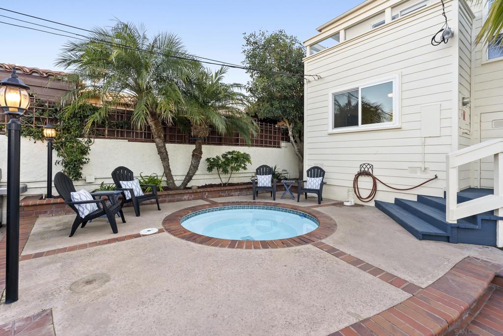 Ocean Beach - Residential