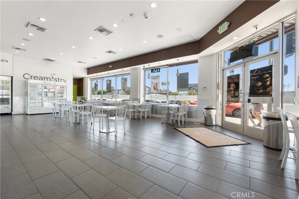 11146 Downey Avenue