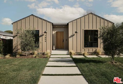 7854 Truxton Avenue Los Angeles CA 90045