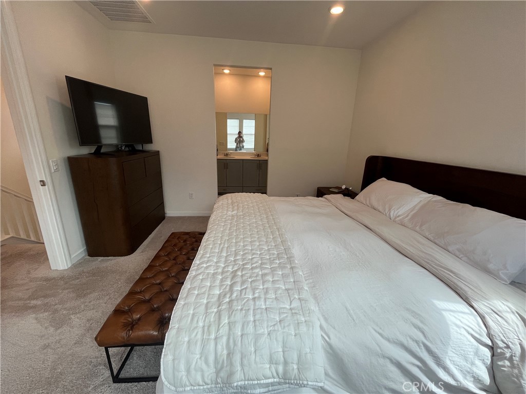 Clover (CLOV5P) - Residential Lease