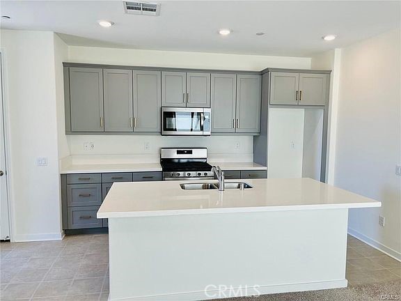 Clover (CLOV5P) - Residential Lease