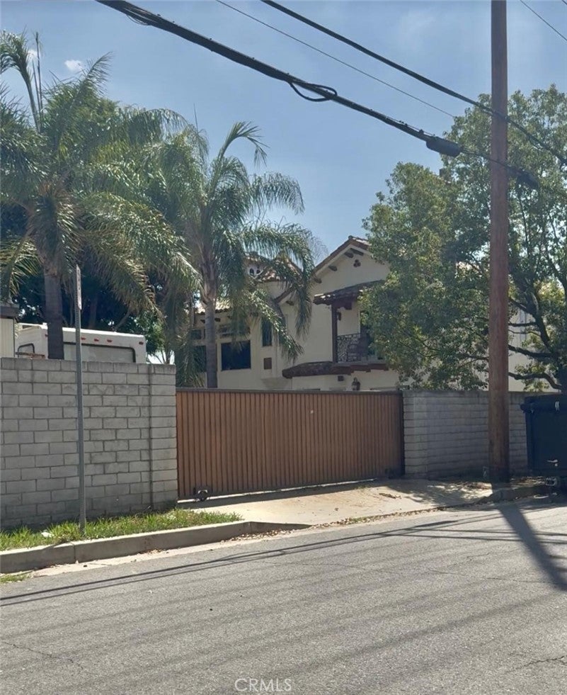 14570 Chamberlain