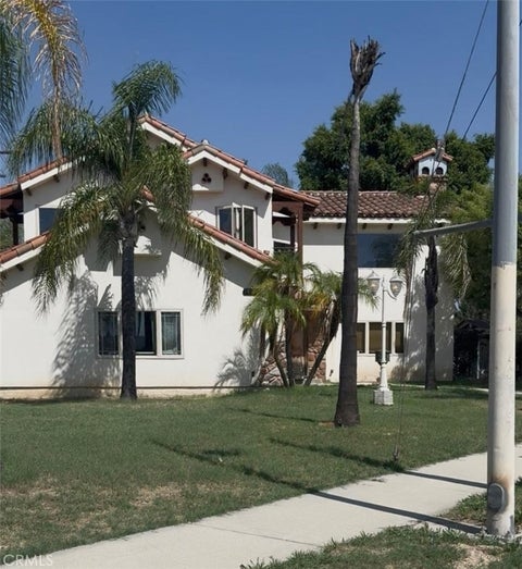 Photo of 14570 Chamberlain ST, San Fernando, CA 91345 (MLS # SR26210596)
