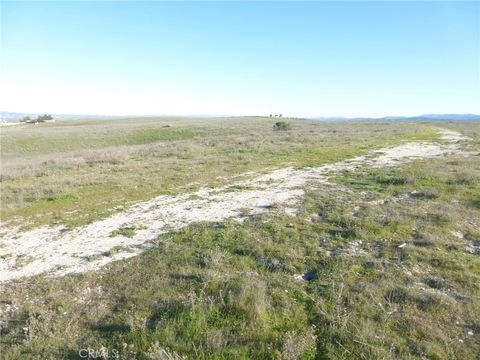 Tiny photo for 0 Yosemite Place, Paso Robles, CA 93446 (MLS # NS26030240)