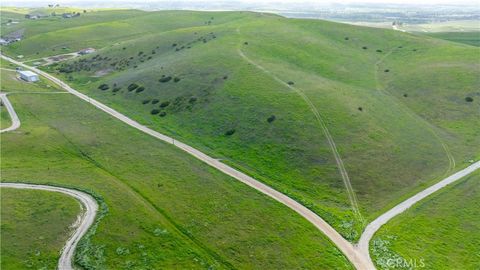 Tiny photo for 0 Yosemite Place, Paso Robles, CA 93446 (MLS # NS26030240)