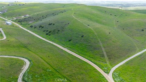 Tiny photo for 0 Yosemite Place, Paso Robles, CA 93446 (MLS # NS26030240)