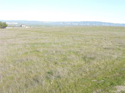 Tiny photo for 0 Yosemite Place, Paso Robles, CA 93446 (MLS # NS26030240)
