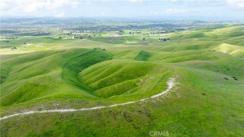 Tiny photo for 0 Yosemite Place, Paso Robles, CA 93446 (MLS # NS26030240)