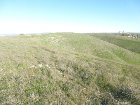 Tiny photo for 0 Yosemite Place, Paso Robles, CA 93446 (MLS # NS26030240)