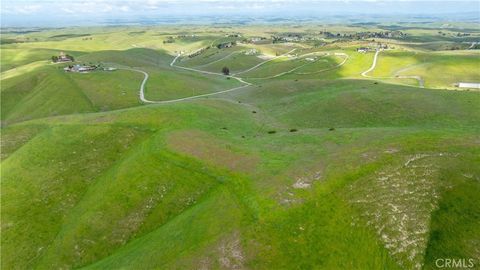 Tiny photo for 0 Yosemite Place, Paso Robles, CA 93446 (MLS # NS26030240)