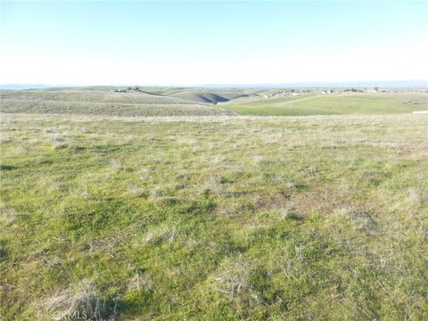 Tiny photo for 0 Yosemite Place, Paso Robles, CA 93446 (MLS # NS26030240)