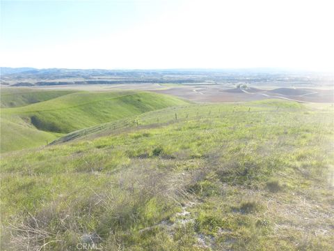 Tiny photo for 0 Yosemite Place, Paso Robles, CA 93446 (MLS # NS26030240)