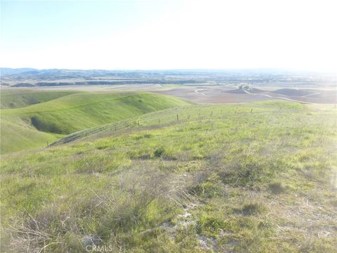 Tiny photo for 0 Yosemite Place, Paso Robles, CA 93446 (MLS # NS26030240)
